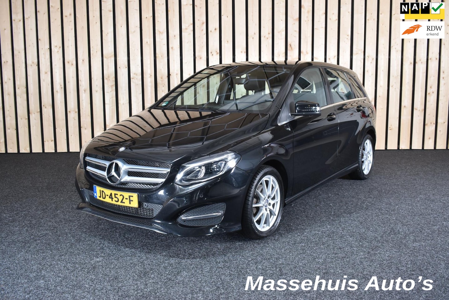 Mercedes-Benz B-klasse - 180 Ambition 136dkm Automaat Trekhaak Navi Clima Cruise LED PDC V+A Nwe APK - AutoWereld.nl