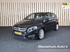 Mercedes-Benz B-klasse - 180 Ambition 136dkm Automaat Trekhaak Navi Clima Cruise LED PDC V+A Nwe APK