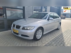 BMW 3-serie - 318i