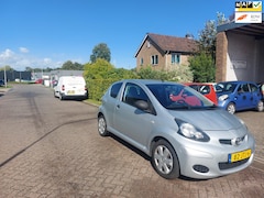 Toyota Aygo - 1.0-12V Access Nieuwe APK