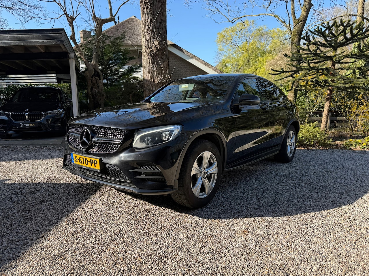 Mercedes-Benz GLC-klasse Coupé - 250 4MATIC AMG Premium Plus - AutoWereld.nl
