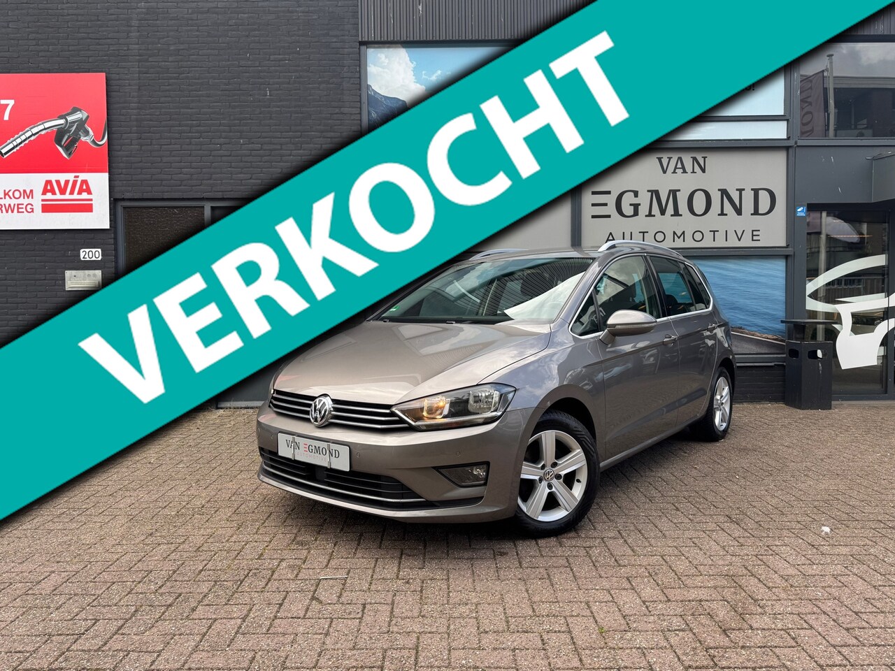 Volkswagen Golf Sportsvan - 1.6 TDI Highline 1.6 TDI Highline - AutoWereld.nl