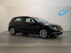 Volkswagen Golf - 1.5 TSI Highline Virtual Cockpit Navigatie Parkeersensoren DAB+