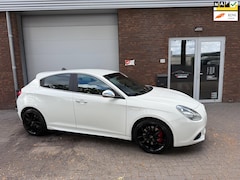 Alfa Romeo Giulietta - 1.4 T Business Executive|AIRCO|AUTOMAAT|APK NEW