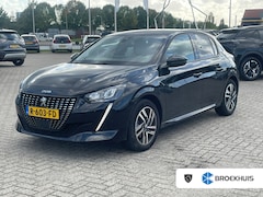 Peugeot 208 - 1.2 Allure | Stoelverwarming | Camera | Adaptieve Cruise | Climate | Keyless | Navi | Carp