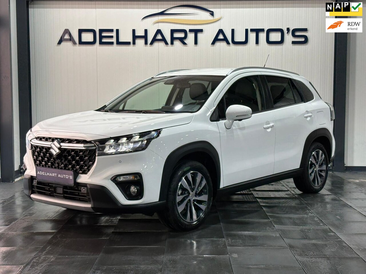 Suzuki S-Cross - 1.4 Boosterjet Style Smart Hybrid / Navigatie full map / Camera / Keyless / Cruise control - AutoWereld.nl