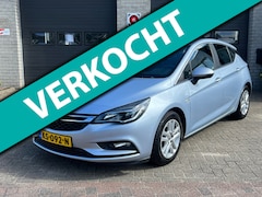 Opel Astra - 1.6 CDTI Business+ *Airco*Nieuwe Ketting