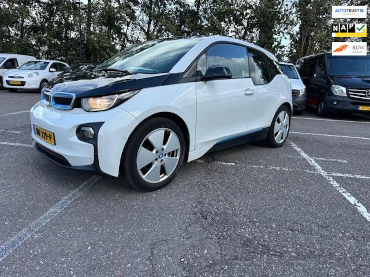 BMW i3 - Basis 22 kWh Navigatie - AutoWereld.nl