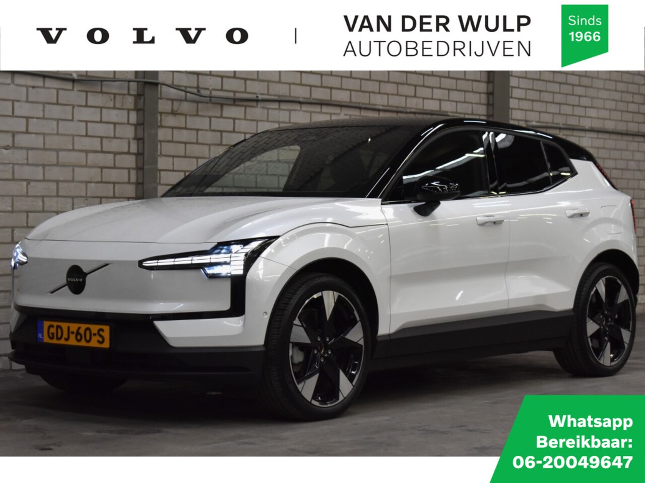 Volvo EX30 - Twin Performance Ultra 428pk/69kWh | Climate | 20” | Zwarte logo - AutoWereld.nl