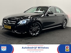Mercedes-Benz C-klasse - 180 Premium | NAVIGATIE | TREKHAAK | PARKEERSENSOREN | CRUISE CONTROL |