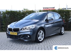 BMW 2-serie Active Tourer - 218i M Sport M Sport | Trekhaak | Camera | Navigatie | Stoelverwarming | Climate Control P