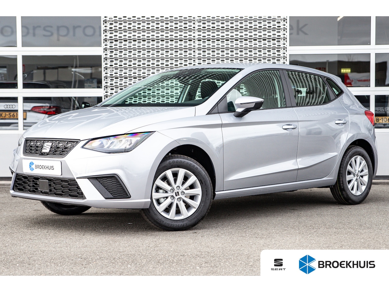 SEAT Ibiza - Style | Parkeersensoren | Cruise control | Led koplampen | Airco | - AutoWereld.nl