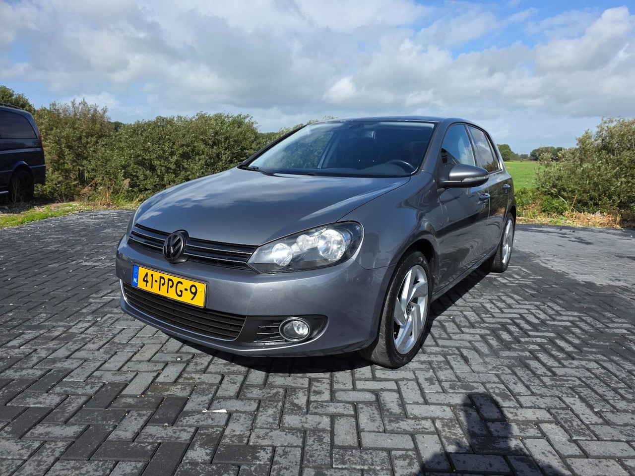 Volkswagen Golf - TSI Highline BlueMotion 2011! nieuwe APK! - AutoWereld.nl