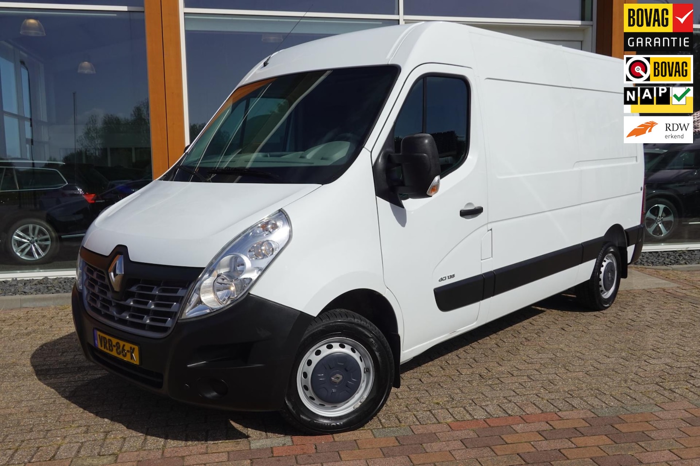 Renault Master - T33 2.3 dCi L2H2 T33 2.3 dCi L2H2 - AutoWereld.nl