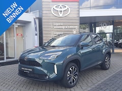 Toyota Yaris Cross - 1.5 Hybrid 115 Dynamic NIEUW DIRECT LEVERBAAR DODE-HOEK STUUR/STOELVERWARMING KEYLESS PARK