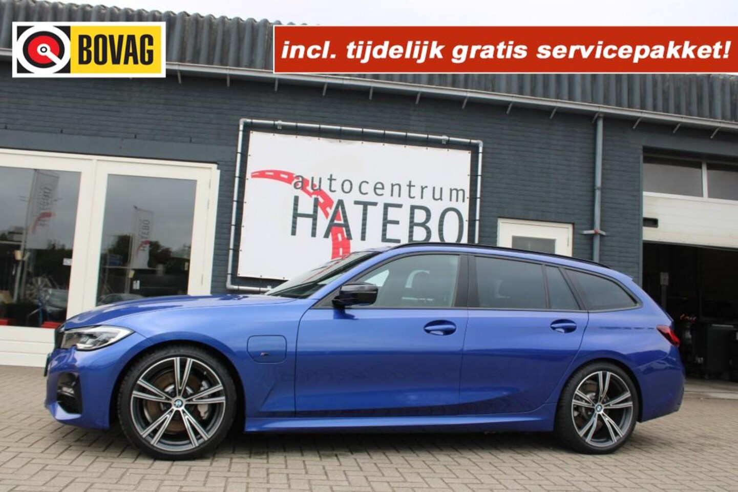 BMW 3-serie - 330iE X-Drive M-Sport High Executive Leder Panorama HEUD Super!! - AutoWereld.nl