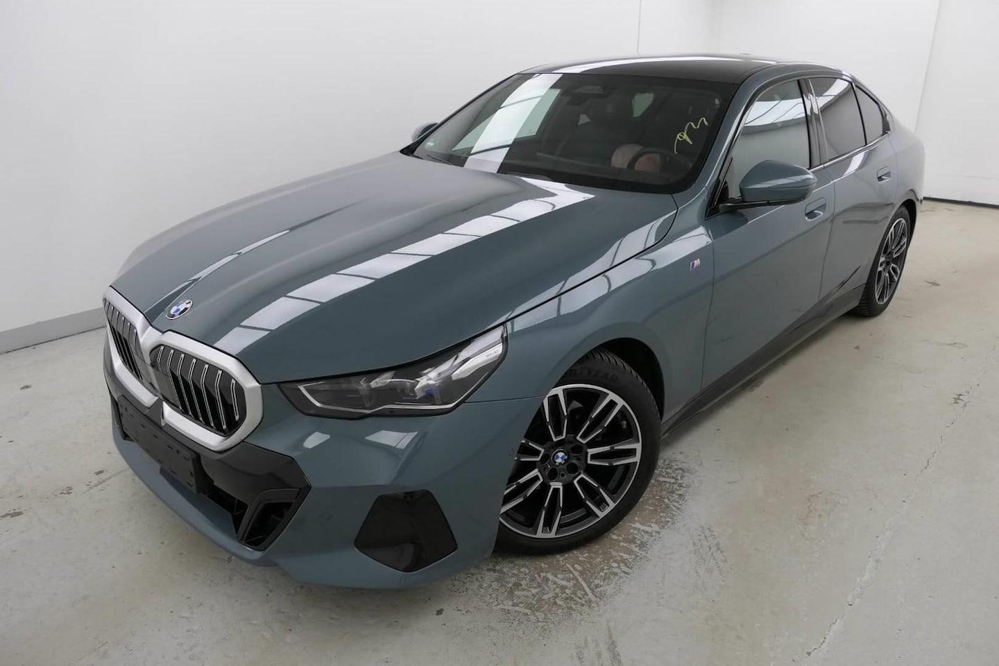 BMW 5-serie - 520i exBPM - AutoWereld.nl