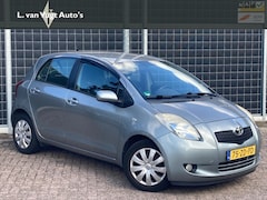 Toyota Yaris - 1.3 VVTi Sol met nieuwe APK