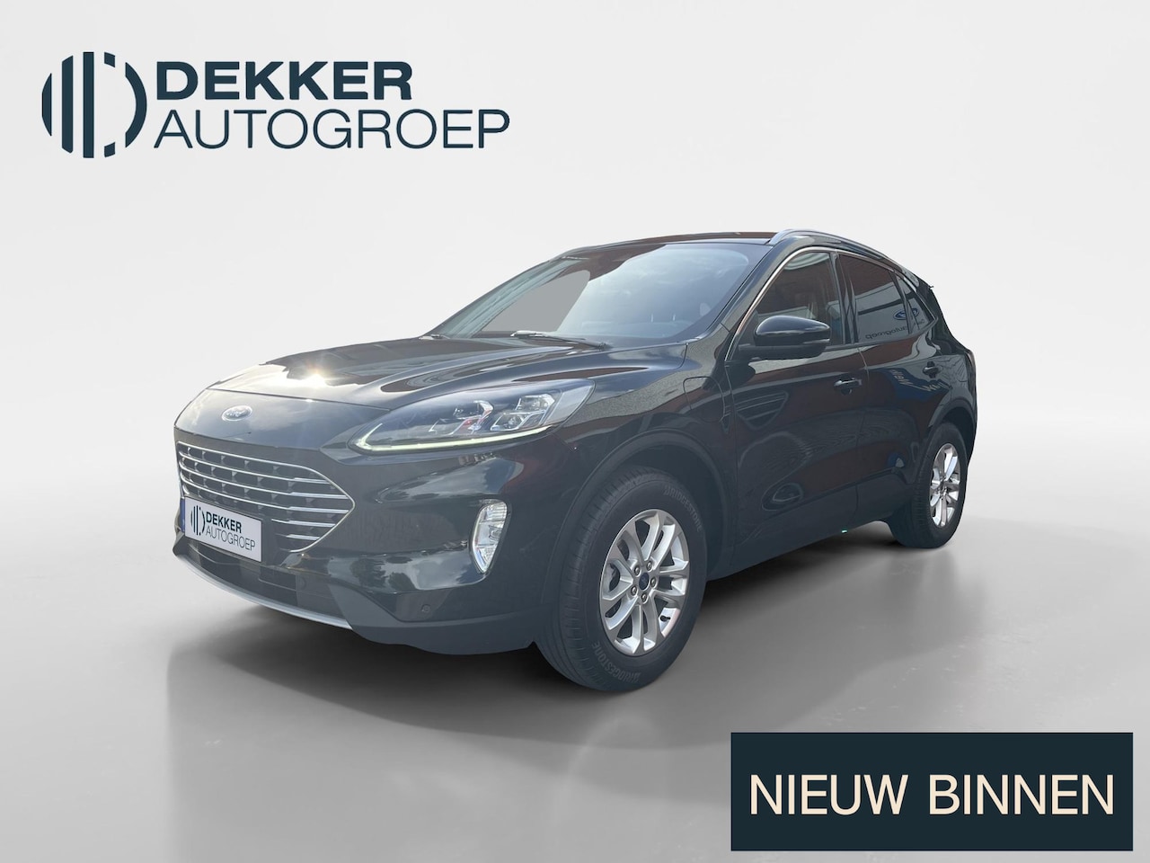 Ford Kuga - 2.5 PHEV Titanium X Ford Kuga 2.5 PHEV ST-Line - AutoWereld.nl