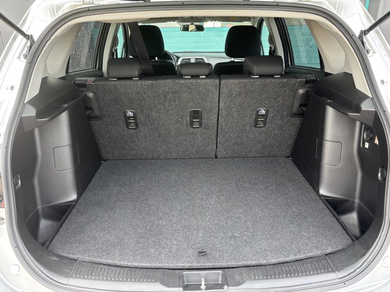 Suzuki SX4 S-Cross - 1.6 Exclusive Automatische Airco/ Cruise Control/ Bluetooth/ afneembare trekhaak.