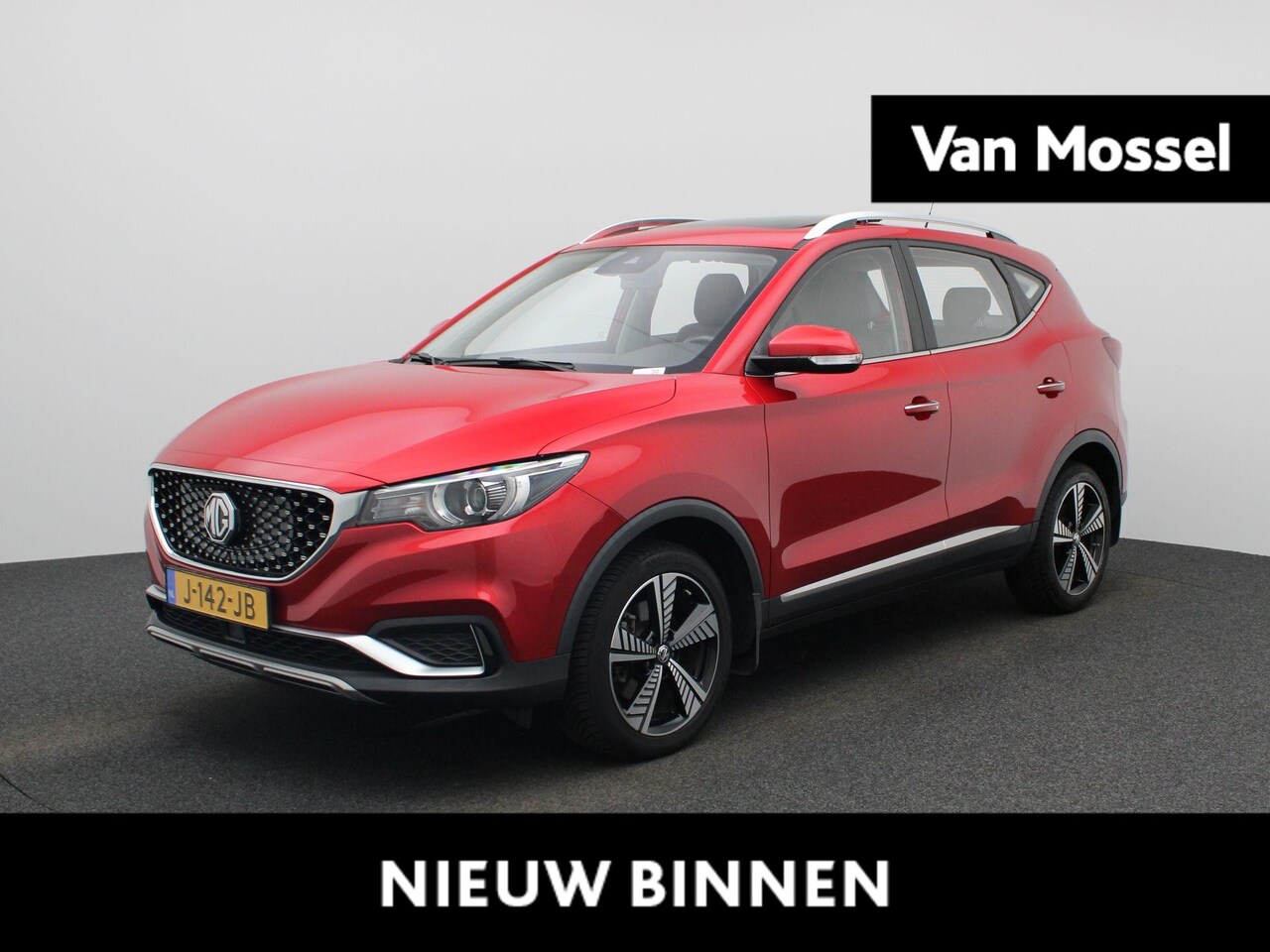 MG ZS - Luxury 45 kWh | Apple Carplay / Android Auto | Camera | Stoelverwarming | Schuif/Kanteldak - AutoWereld.nl