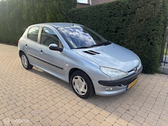 Peugeot 206 - 1.4 Gentry MET SPLINTER NIEUWE APK