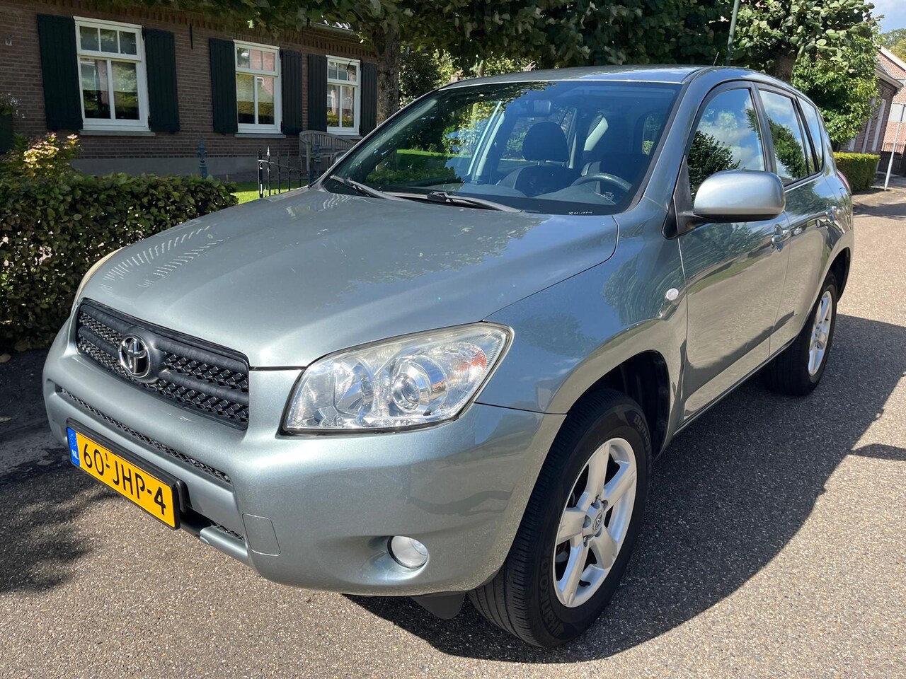 Toyota RAV4 - 2.0 16V VVT-I Dynamic Trekhaak - AutoWereld.nl