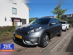 Kia Niro - 1.6 GDi Hybrid SCHUIFDAK|CAMERA|STUURVERWARMING|NAVIGATIE|CARPLAY|AIRCO|ZEER MOOI