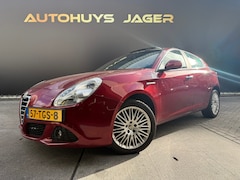 Alfa Romeo Giulietta - 1.4 T Distinctive|Automaat|Pano|