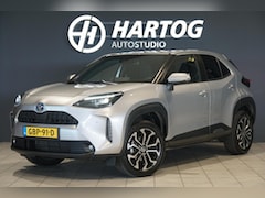 Toyota Yaris Cross - 1.5 Hybrid Dynamic + Comfort Pack / GARANTIE / DODEHOEK / STUURVERWARMING