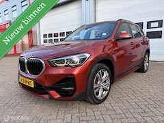 BMW X1 - sDrive18i High Executive ECC/LEDER/XENON/PDC/LMV