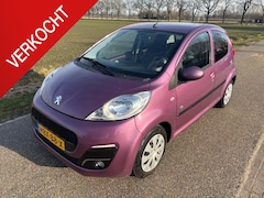 Peugeot 107 - 1.0 Envy 5 deurs 2012 Airco Led