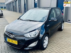 Hyundai i20 - 1.2i i-Motion