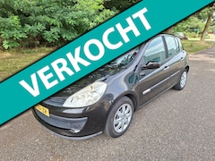 Renault Clio - clio 1.4 leuke uitvoering.Rip.Curl bj 2007