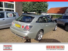 Lexus IS SportCross - 200 2.0 Executive