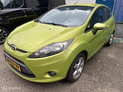 Ford Fiesta - 1.25 Trend 162.DKM AIRCO NAVI CAM *ALL-SEASON