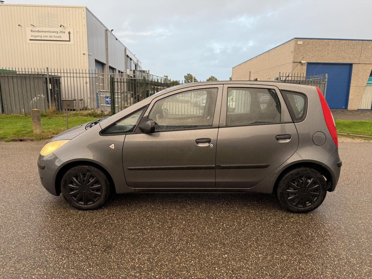 Mitsubishi Colt - 1.1 5-deurs Hoge instal Dashcam APK Airco - AutoWereld.nl