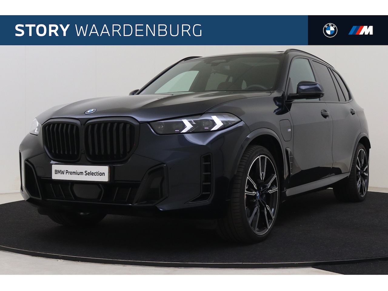 BMW X5 - xDrive50e High Executive M Sport / Panoramadak / Trekhaak / Nappa Leder / Comfortstoelen / - AutoWereld.nl