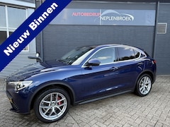 Alfa Romeo Stelvio - 2.0 T AWD First Edition Pano | Leder | Camera | Memory | Stoelverw. | Cruise 08-2017 123.6