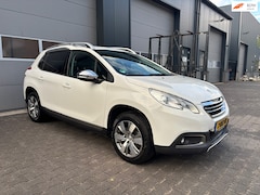 Peugeot 2008 - 1.2 PureTech Allure 5DRS|NAVI|Clima|Parkeersensoren|Cruise Controle|Nieuwe APK