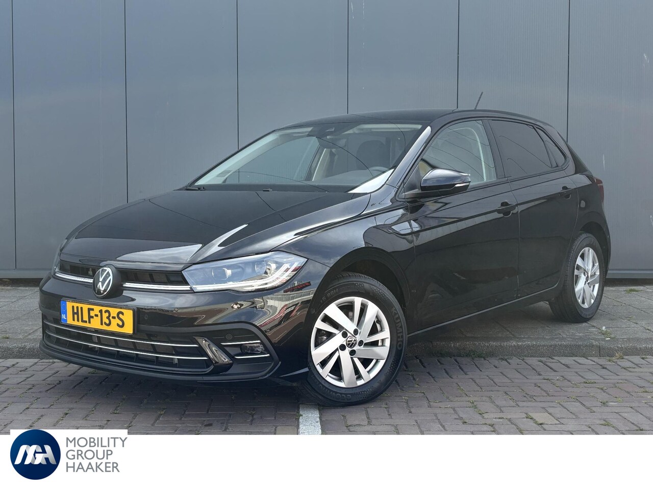 Volkswagen Polo - 1.0 TSI Style | Automaat | Carplay | Adaptieve Cruise Control | IQ Light | Dode hoek senso - AutoWereld.nl