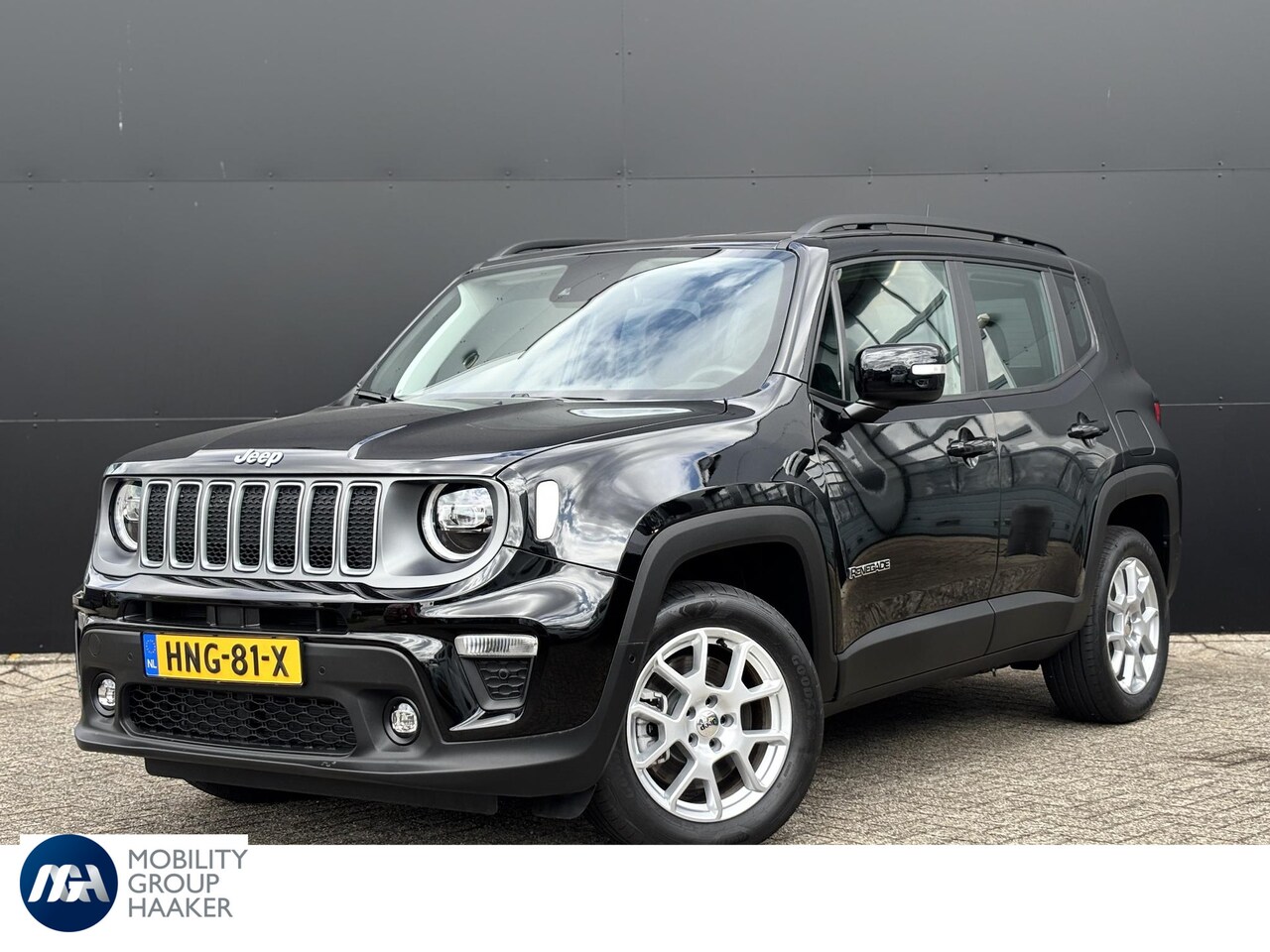 Jeep Renegade - 4xe 190 Plug-in Hybrid Electric S | Automaat | Apple-Android | Parkeercamera | Stoelverwar - AutoWereld.nl