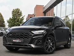 Audi Q5 - 55TFSI E 367PK S-Line Pano Matrix-LED Luchtvering Dodehoek Sfeerverl RS-zetels