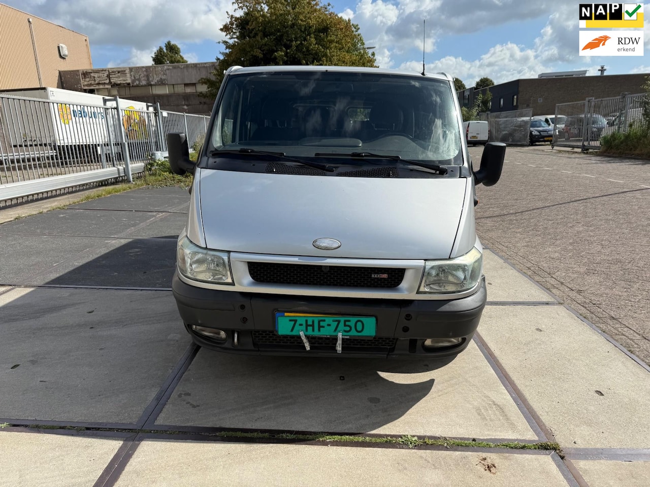 Ford Transit - 260S 2.0TDCi 260S 2.0TDCi - AutoWereld.nl