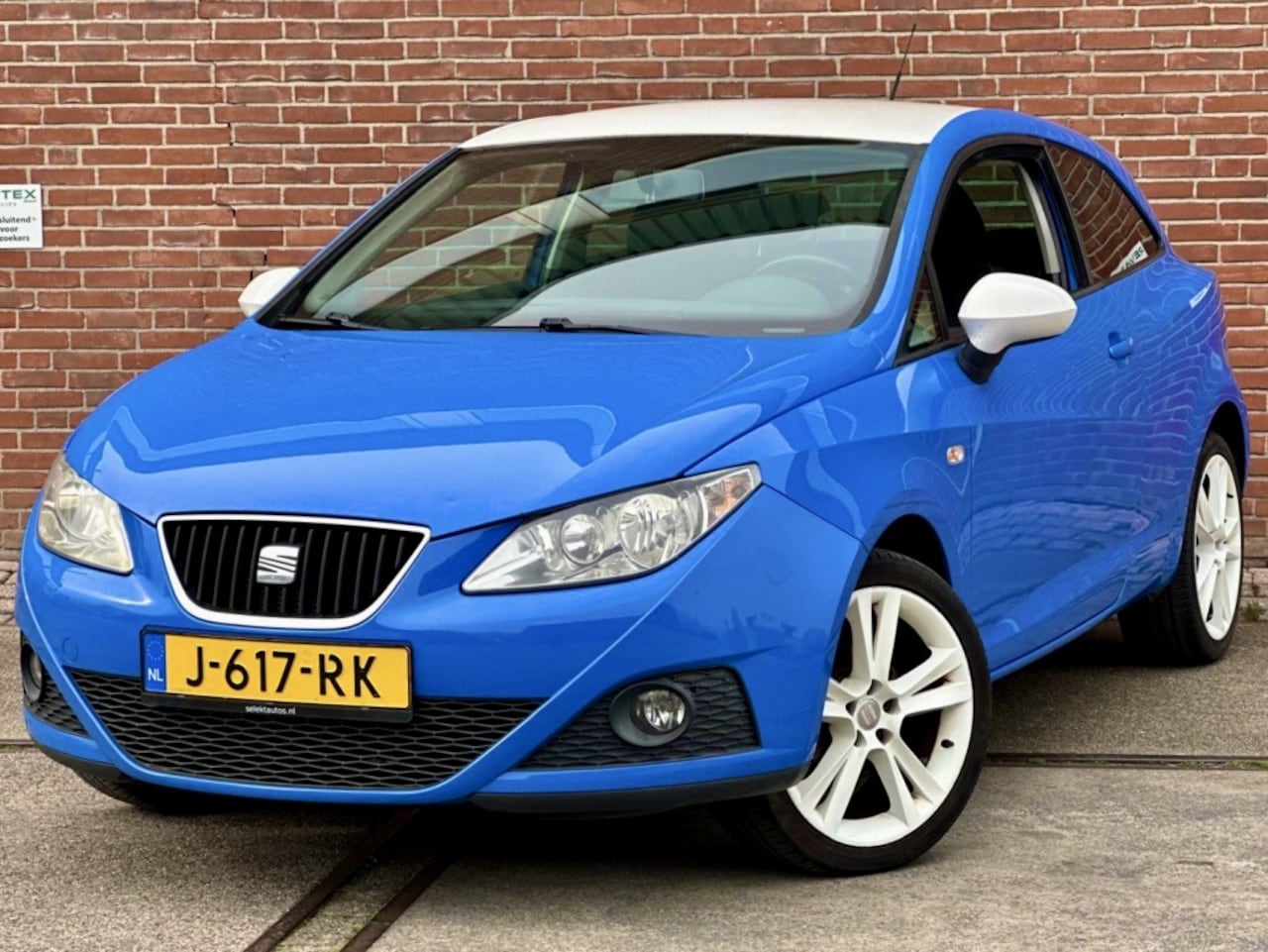 SEAT Ibiza SC - 1.6 Sport |Clima |CruiseC |LM 17” |Nwe Apk - AutoWereld.nl