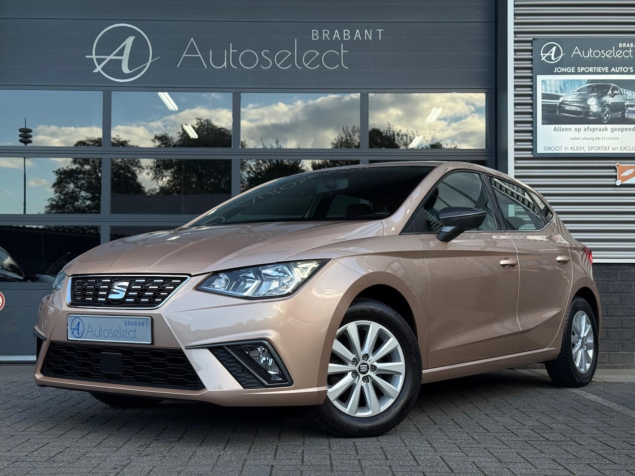 SEAT Ibiza - 1.0 TSI Excellence Clima Cruise Navi - AutoWereld.nl