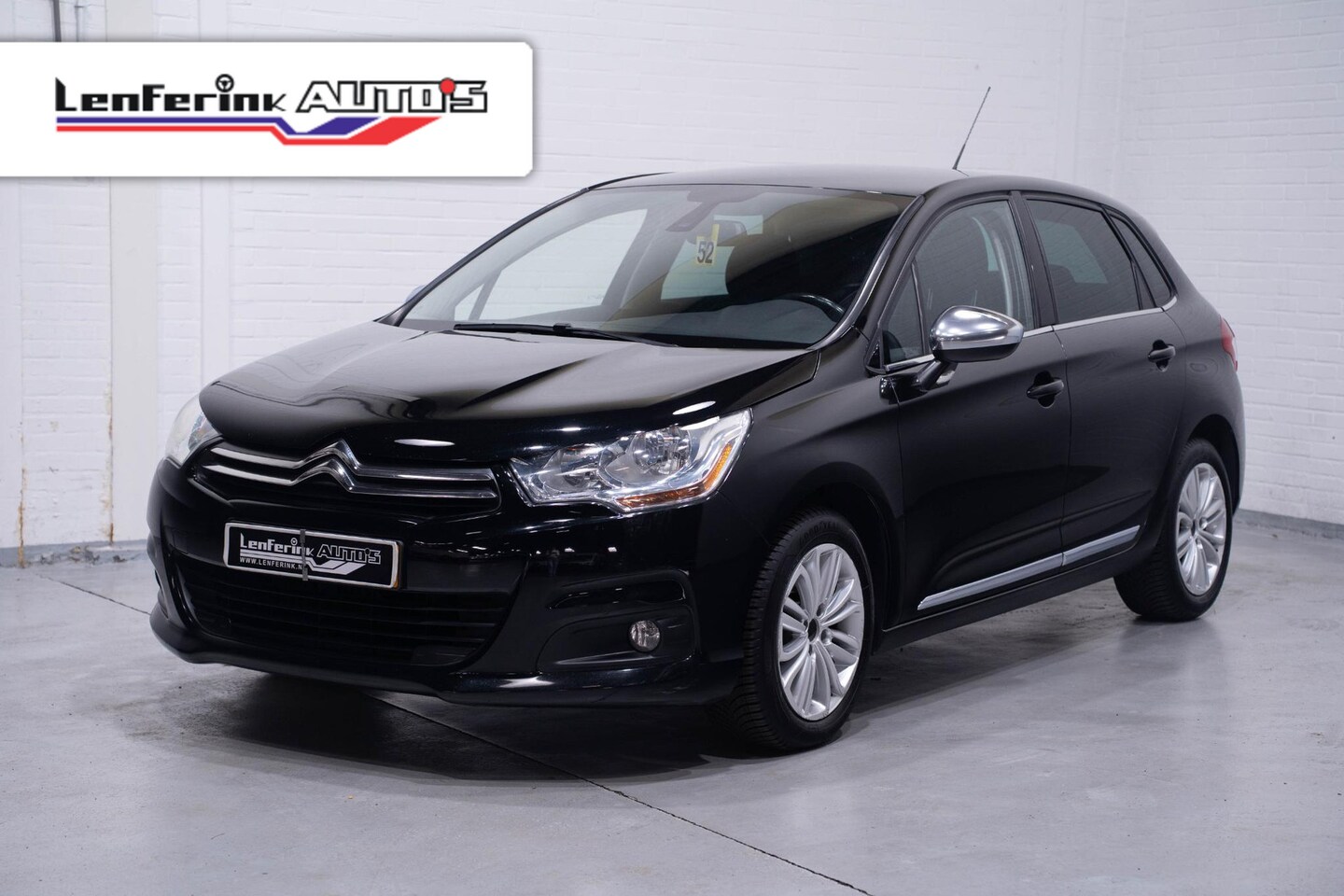 Citroën C4 - 1.6 HDi Ligne Business Navi Clima Trekhaak - AutoWereld.nl
