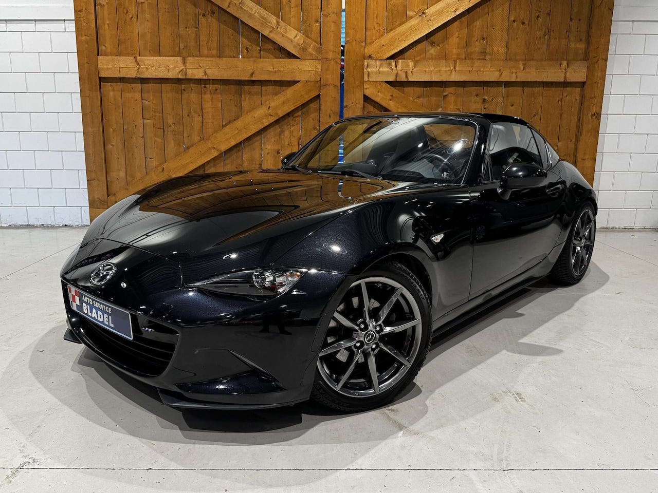 Mazda MX-5 RF - 2.0 SkyActiv-G Automaat Apple carplay/Leder/Clima - AutoWereld.nl