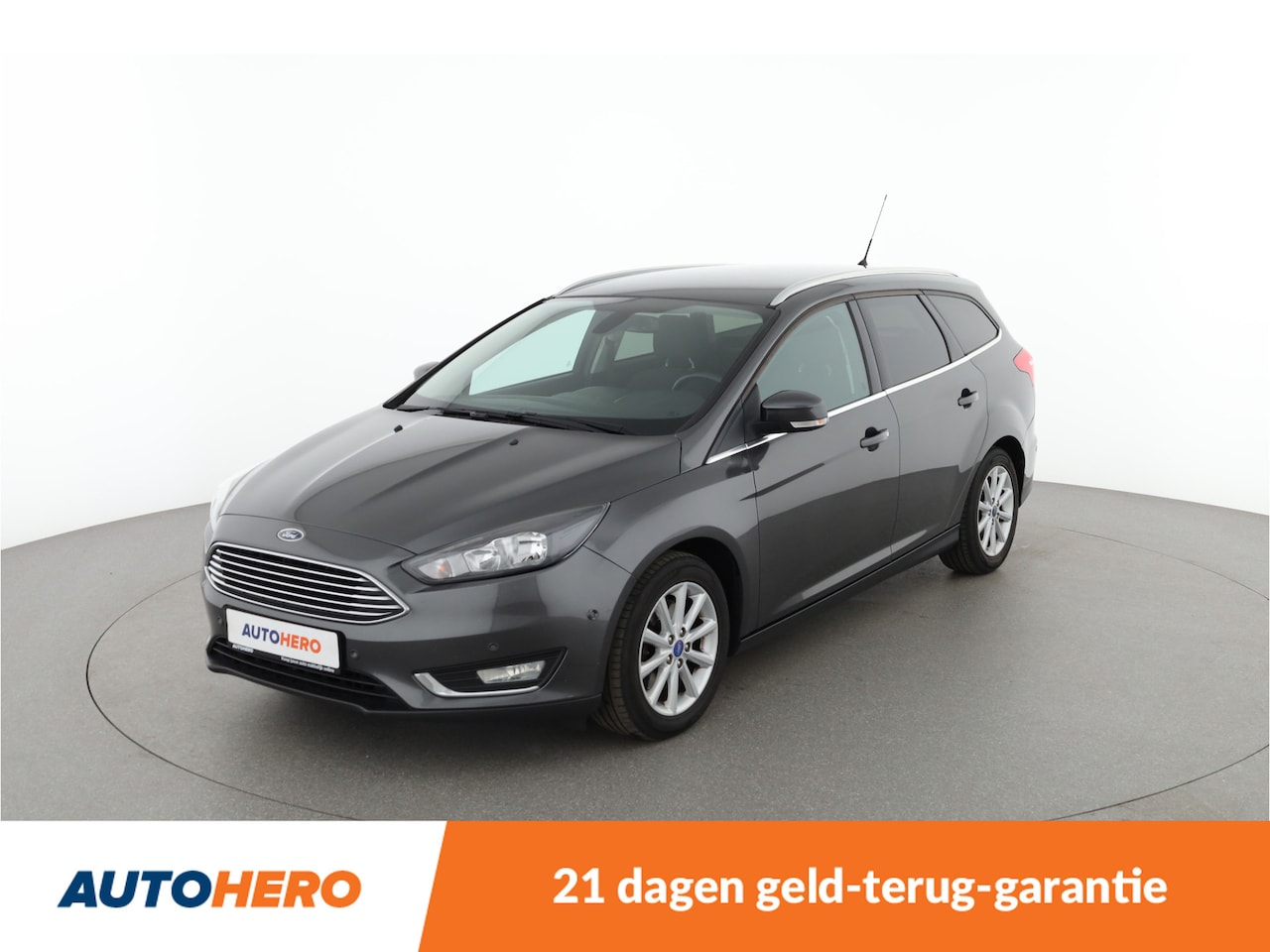 Ford Focus Wagon - 1.5 Titanium Edition | YU33738 | - AutoWereld.nl