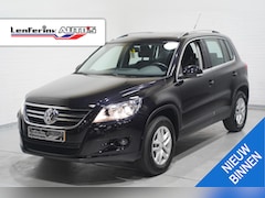 Volkswagen Tiguan - 2.0 TSI Comfort&Design 4Motion pano-dak camera PDC v+a stoelverwarming voor Bi-Xenon Navi